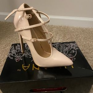 New In Box Liliana Heels Size 6.5, 4” Heels..